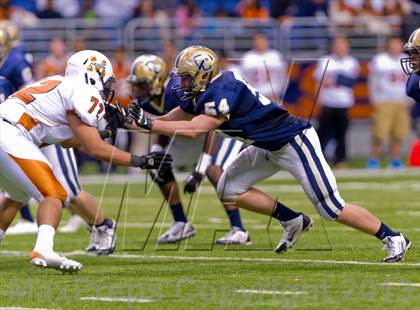 Thumbnail 2 in Madison vs. O'Connor (UIL 5A D1 Region 4 Area Playoff) photogallery.