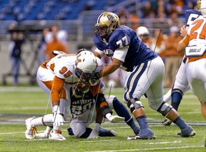 Thumbnail 2 in Madison vs. O'Connor (UIL 5A D1 Region 4 Area Playoff) photogallery.