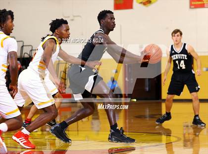 Thumbnail 1 in Dominguez vs. Servite (CIF SS D2AA Playoffs) photogallery.