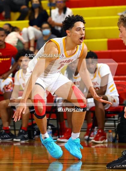 Thumbnail 2 in Dominguez vs. Servite (CIF SS D2AA Playoffs) photogallery.