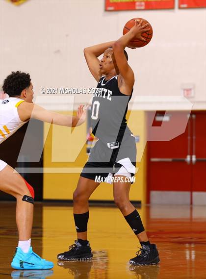 Thumbnail 3 in Dominguez vs. Servite (CIF SS D2AA Playoffs) photogallery.