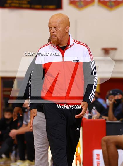 Thumbnail 2 in Dominguez vs. Servite (CIF SS D2AA Playoffs) photogallery.