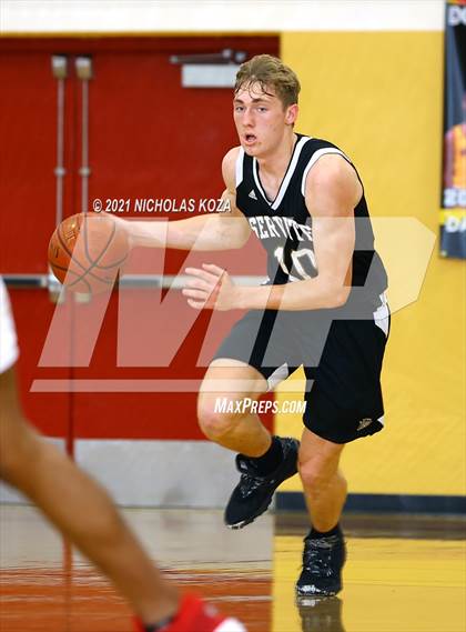 Thumbnail 2 in Dominguez vs. Servite (CIF SS D2AA Playoffs) photogallery.
