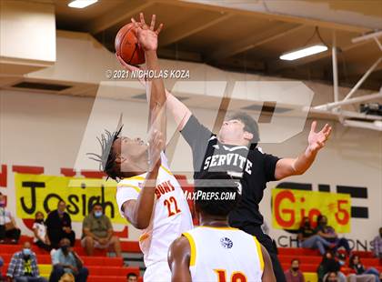 Thumbnail 3 in Dominguez vs. Servite (CIF SS D2AA Playoffs) photogallery.
