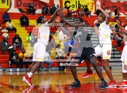 Thumbnail 3 in Dominguez vs. Servite (CIF SS D2AA Playoffs) photogallery.