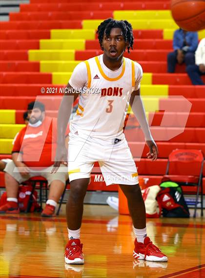Thumbnail 2 in Dominguez vs. Servite (CIF SS D2AA Playoffs) photogallery.