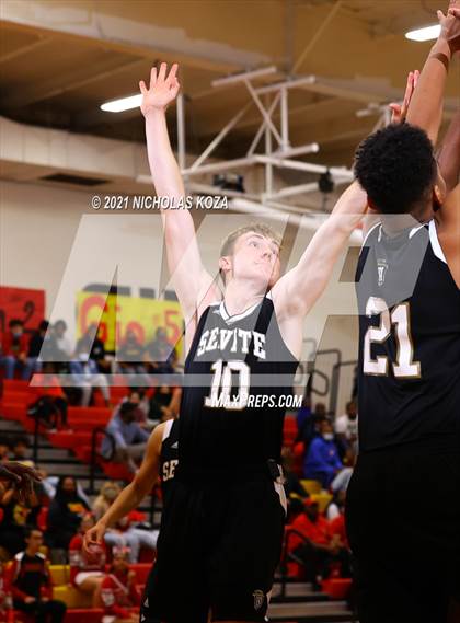 Thumbnail 3 in Dominguez vs. Servite (CIF SS D2AA Playoffs) photogallery.