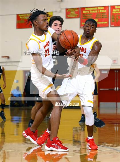 Thumbnail 3 in Dominguez vs. Servite (CIF SS D2AA Playoffs) photogallery.