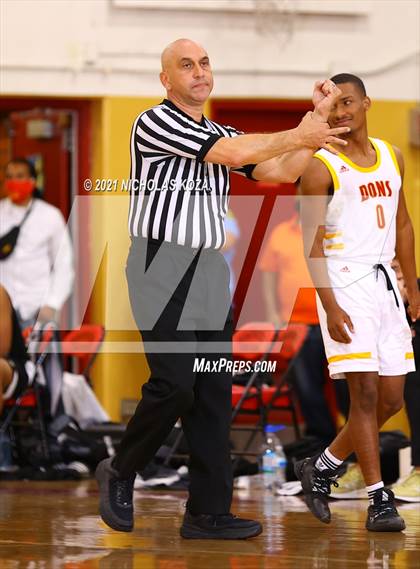 Thumbnail 2 in Dominguez vs. Servite (CIF SS D2AA Playoffs) photogallery.