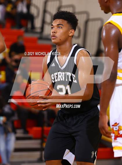 Thumbnail 2 in Dominguez vs. Servite (CIF SS D2AA Playoffs) photogallery.