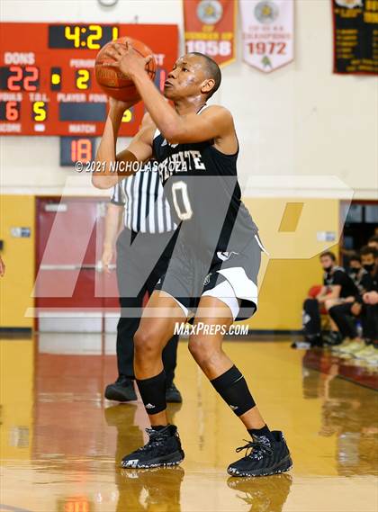 Thumbnail 2 in Dominguez vs. Servite (CIF SS D2AA Playoffs) photogallery.