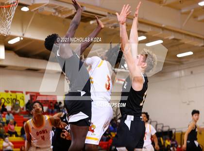Thumbnail 3 in Dominguez vs. Servite (CIF SS D2AA Playoffs) photogallery.