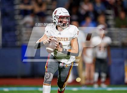 Thumbnail 3 in Lassiter @ Pope photogallery.