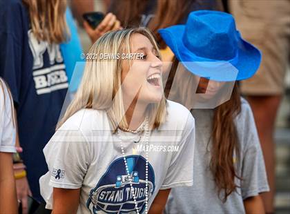 Thumbnail 1 in Lassiter @ Pope photogallery.