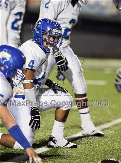 Thumbnail 1 in Boswell vs. Guyer (Texas Bi-District Playoffs) photogallery.