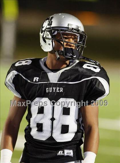 Thumbnail 1 in Boswell vs. Guyer (Texas Bi-District Playoffs) photogallery.