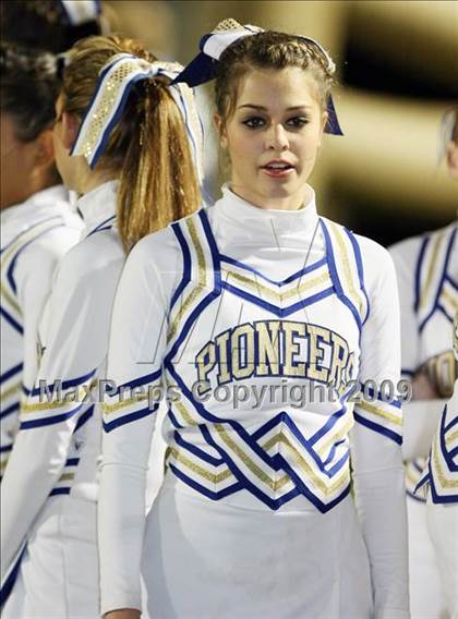 Thumbnail 3 in Boswell vs. Guyer (Texas Bi-District Playoffs) photogallery.