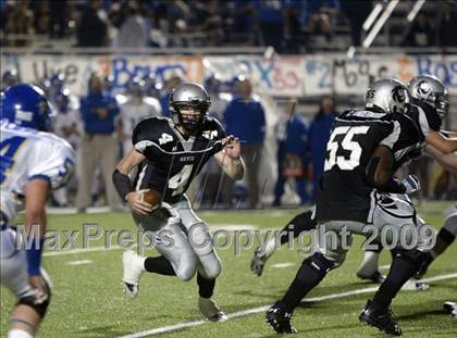 Thumbnail 1 in Boswell vs. Guyer (Texas Bi-District Playoffs) photogallery.