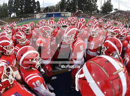 Thumbnail 2 in Kahuku @ Mater Dei photogallery.