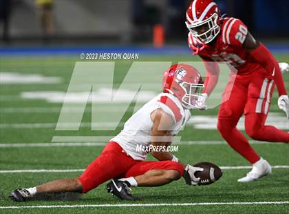 Thumbnail 2 in Kahuku @ Mater Dei photogallery.