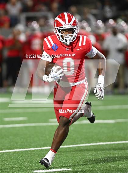 Thumbnail 3 in Kahuku @ Mater Dei photogallery.