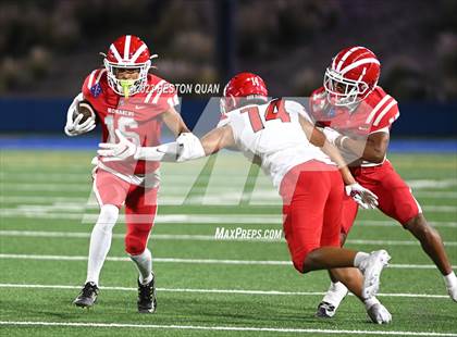 Thumbnail 1 in Kahuku @ Mater Dei photogallery.
