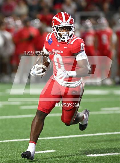 Thumbnail 2 in Kahuku @ Mater Dei photogallery.