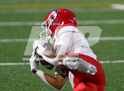 Thumbnail 3 in Kahuku @ Mater Dei photogallery.