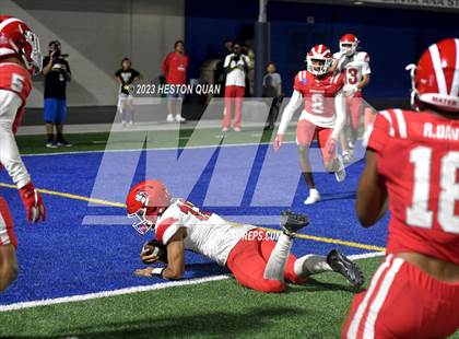 Thumbnail 3 in Kahuku @ Mater Dei photogallery.