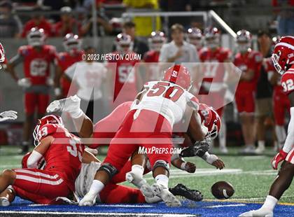 Thumbnail 3 in Kahuku @ Mater Dei photogallery.