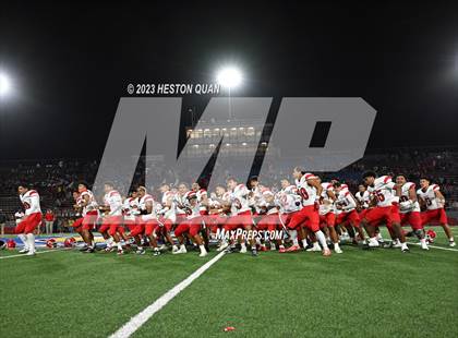 Thumbnail 3 in Kahuku @ Mater Dei photogallery.