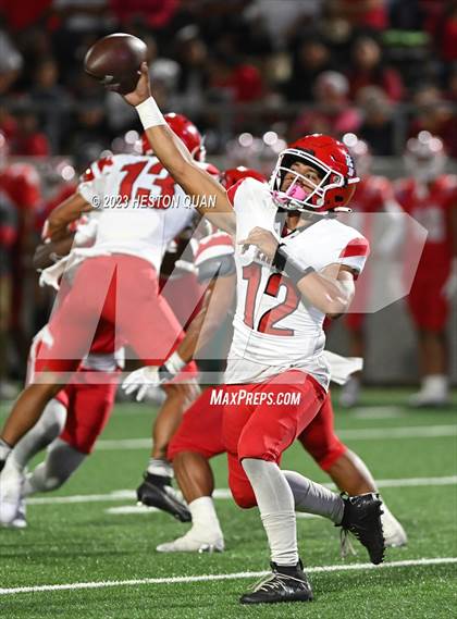 Thumbnail 2 in Kahuku @ Mater Dei photogallery.