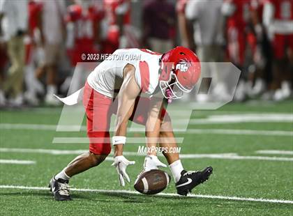Thumbnail 1 in Kahuku @ Mater Dei photogallery.