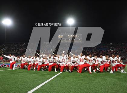 Thumbnail 2 in Kahuku @ Mater Dei photogallery.