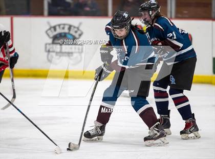 Thumbnail 1 in Portsmouth/Oyster River vs. Berlin (NHIAA Semifinal) photogallery.