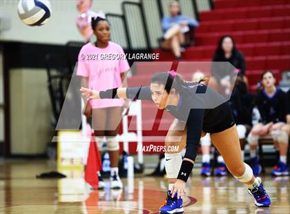 Thumbnail 3 in Byron Nelson vs Keller Central photogallery.