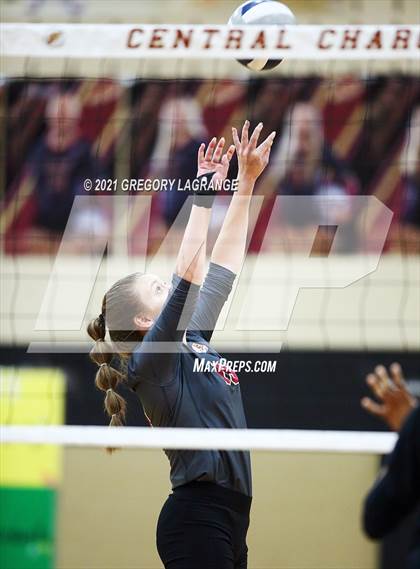 Thumbnail 1 in Byron Nelson vs Keller Central photogallery.
