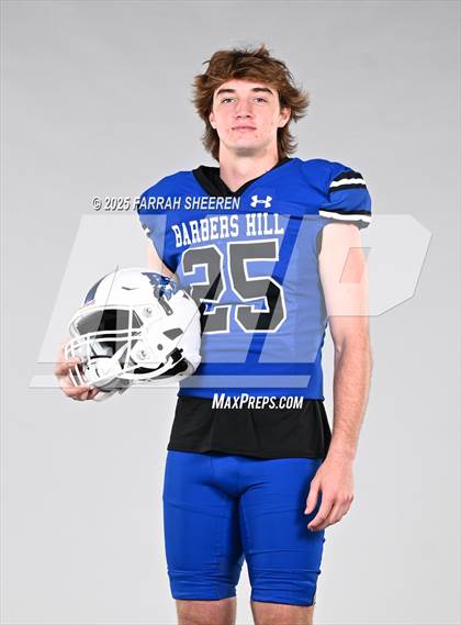 Thumbnail 2 in Barbers Hill (Team & Individual) photogallery.