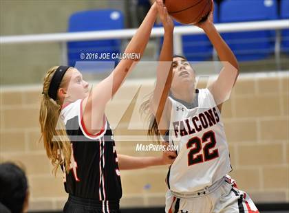 Thumbnail 2 in Churchill vs Stevens [John Paul] photogallery.