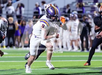 Thumbnail 1 in Richardson vs Haltom (UIL Football 6A D1 Bi-District) photogallery.