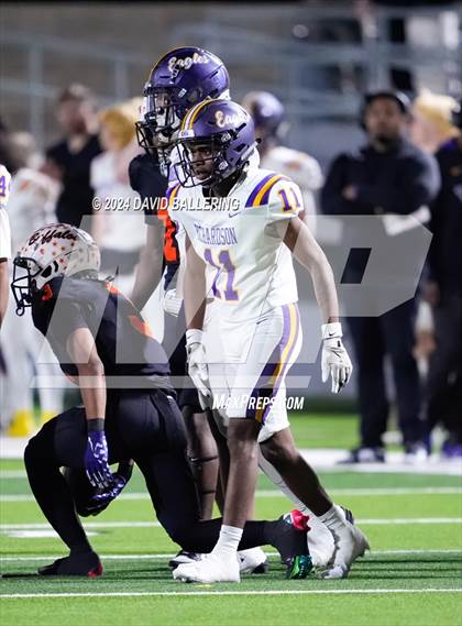 Thumbnail 3 in Richardson vs Haltom (UIL Football 6A D1 Bi-District) photogallery.