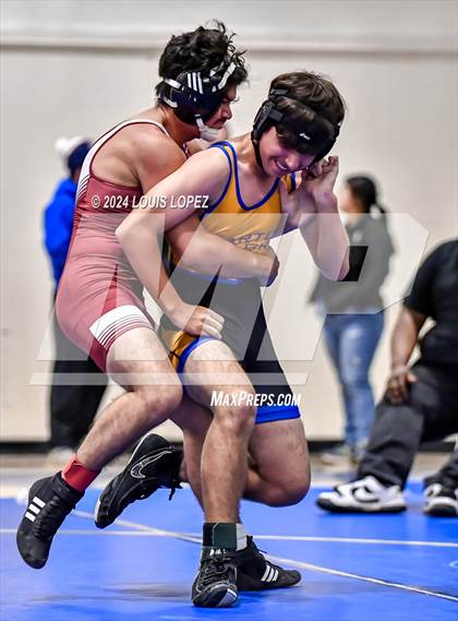 Thumbnail 2 in Covina @ Charter Oak photogallery.