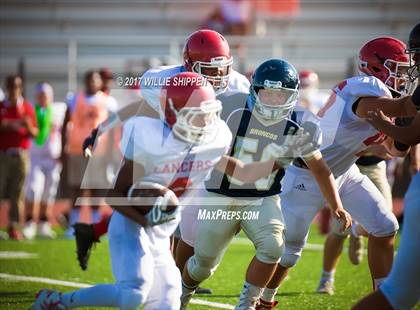 Thumbnail 3 in Vista Murrieta vs Orange Lutheran photogallery.