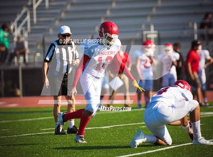 Thumbnail 3 in Vista Murrieta vs Orange Lutheran photogallery.