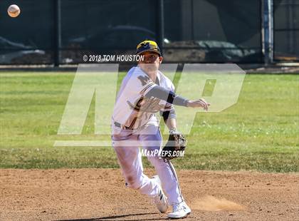 Thumbnail 1 in Montebello vs Walnut photogallery.
