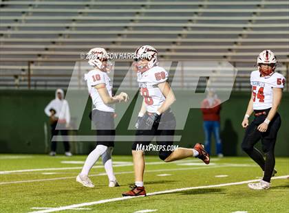 Thumbnail 2 in Albany vs. Muenster (UIL Football 2A Region 2 Semi Final) photogallery.