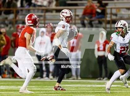 Thumbnail 2 in Albany vs. Muenster (UIL Football 2A Region 2 Semi Final) photogallery.