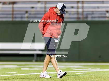 Thumbnail 1 in Albany vs. Muenster (UIL Football 2A Region 2 Semi Final) photogallery.