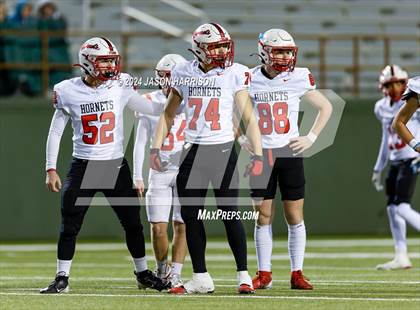 Thumbnail 3 in Albany vs. Muenster (UIL Football 2A Region 2 Semi Final) photogallery.