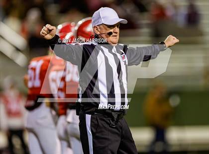 Thumbnail 1 in Albany vs. Muenster (UIL Football 2A Region 2 Semi Final) photogallery.